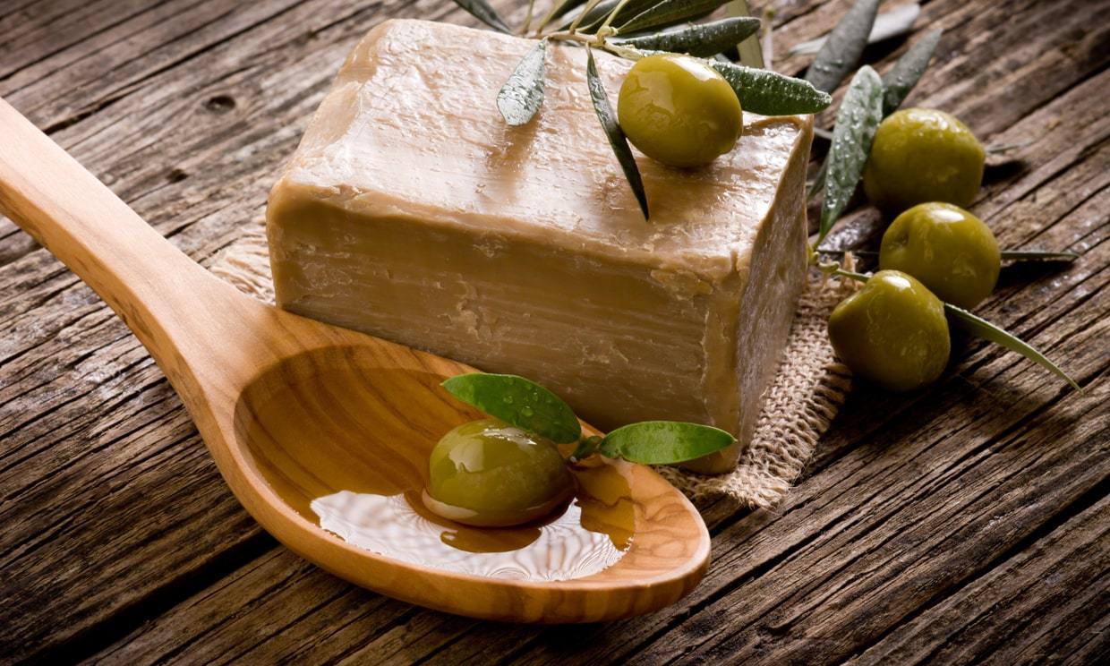 9 incredible benefits of olive oil for glowing skin